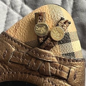 Burberry ballet flats